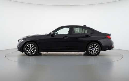 Rent BMW 318 2025 Black 41076I or similar