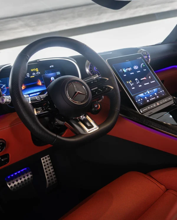 Mercedes SL 63 2023 - Image 3