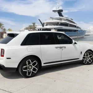 Rolls Royce Cullinan 2022