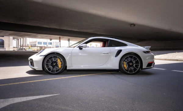 Porsche 911 Turbo S Spider 2023 - Image 2